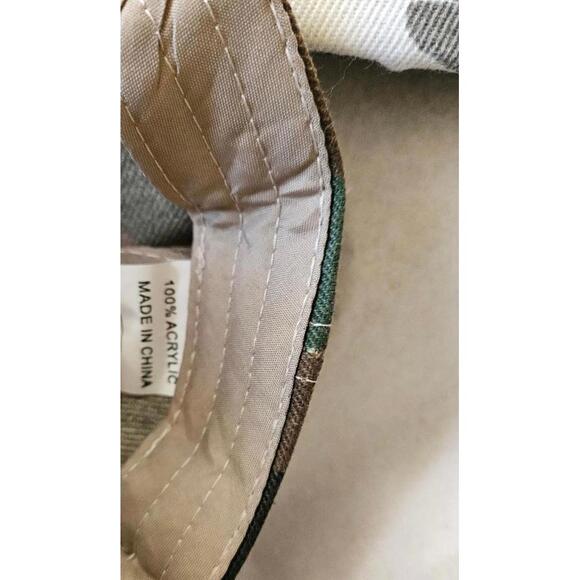 Set of 2 Camouflage Baseball Caps Green and Gray Camo - Picture 5 of 9